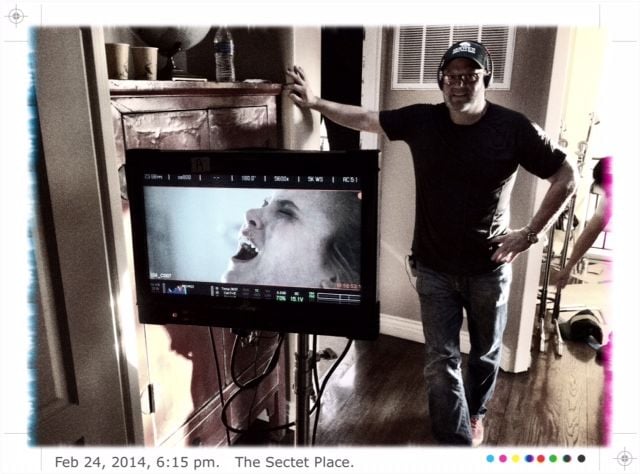 Girl on the Edge : Bild