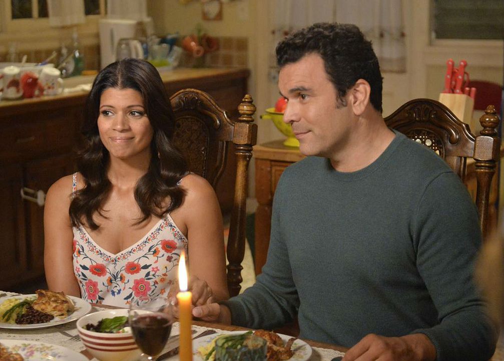 Jane The Virgin : Bild Ricardo Chavira, Andrea Navedo