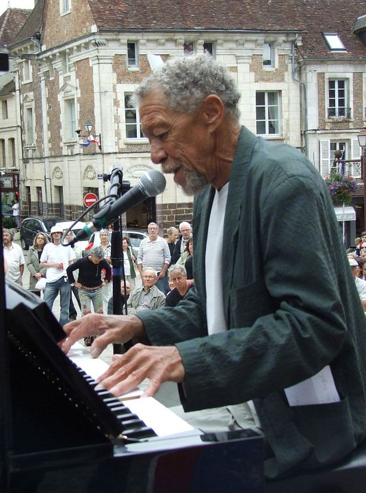 A Great Day in Paris : Bild