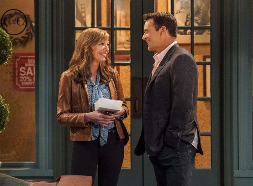 Mom : Bild Allison Janney, David James (XV)