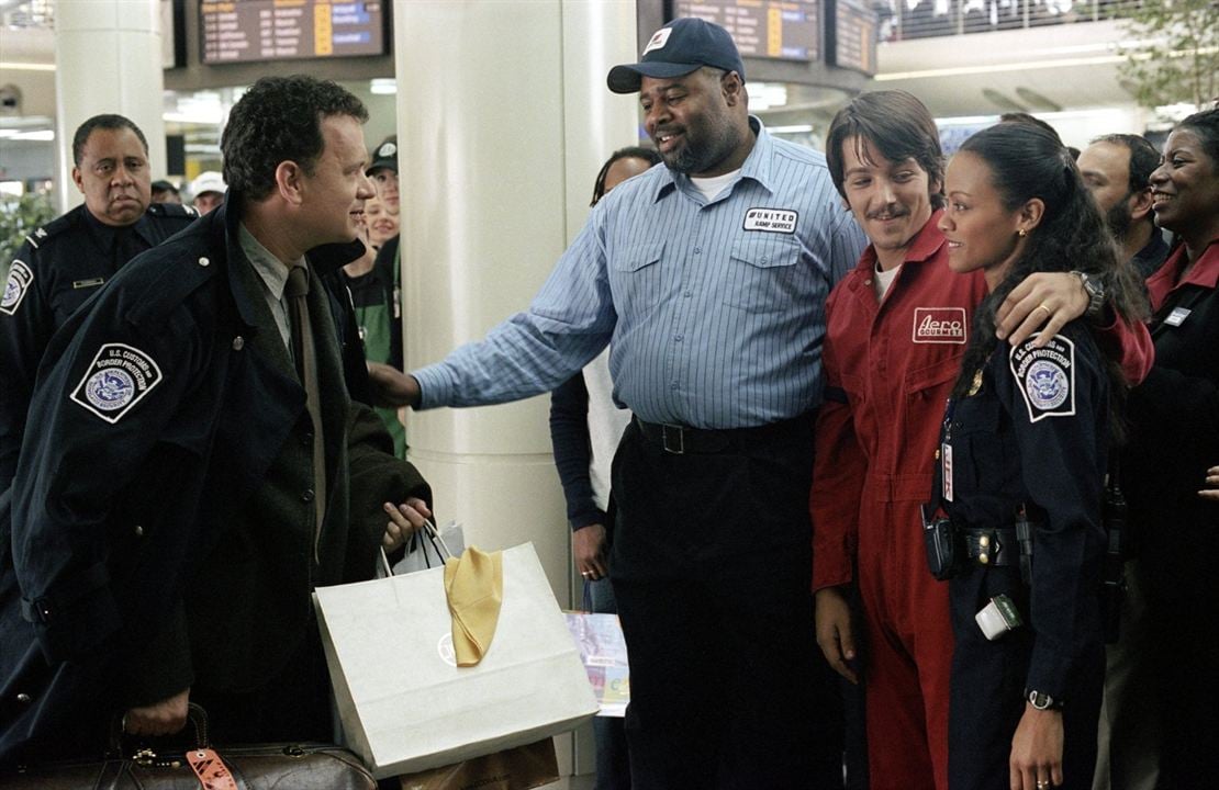 Terminal : Bild Tom Hanks, Chi McBride, Diego Luna, Zoe Saldana, Barry Shabaka Henley