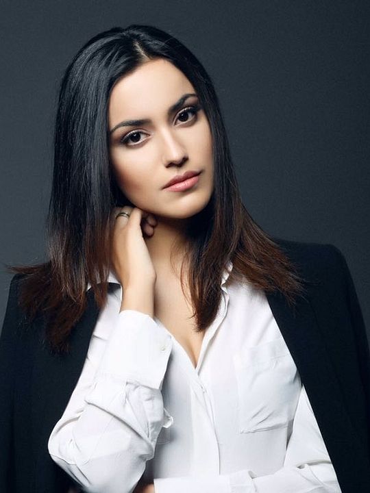 Kinoposter Ceren Kaplakarslan