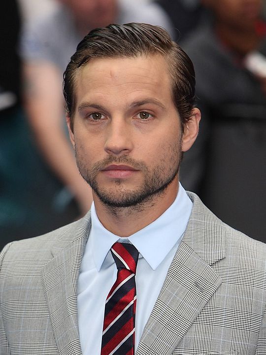 Kinoposter Logan Marshall-Green