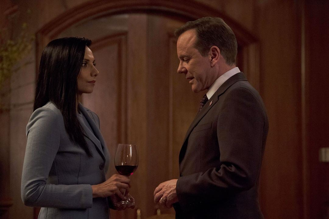 Designated Survivor : Bild Sonia Dhillon Tully, Kiefer Sutherland