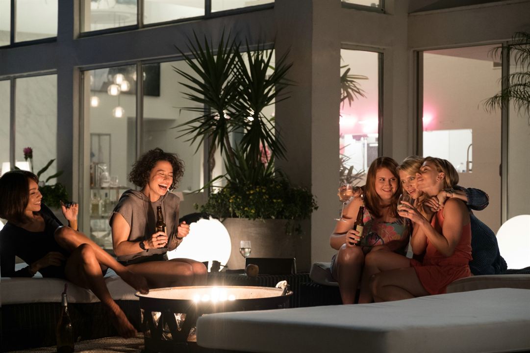 Girls' Night Out : Bild Ilana Glazer, Zoë Kravitz, Scarlett Johansson, Jillian Bell, Kate McKinnon