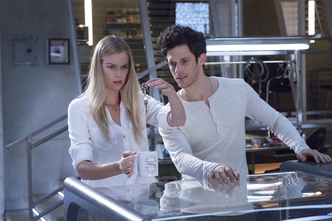 Stitchers : Bild Emma Ishta