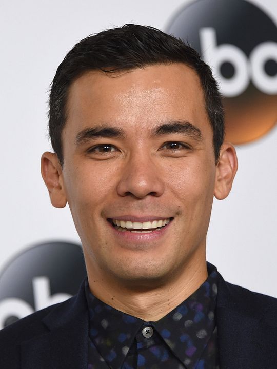 Kinoposter Conrad Ricamora