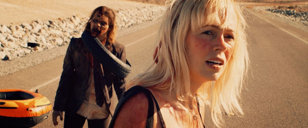 It Stains The Sands Red : Bild Brittany Allen