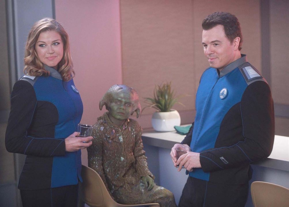 The Orville : Bild Seth MacFarlane, Adrianne Palicki