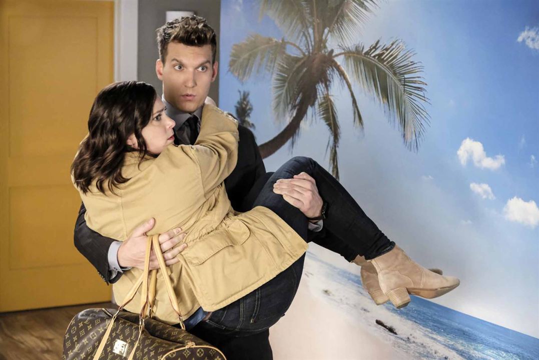 Crazy Ex-Girlfriend : Bild Scott Michael Foster, Rachel Bloom