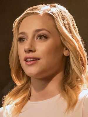 Kinoposter Lili Reinhart