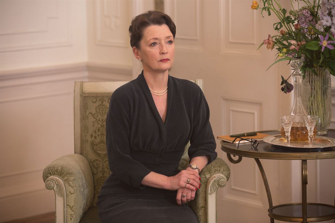 Der seidene Faden : Bild Lesley Manville