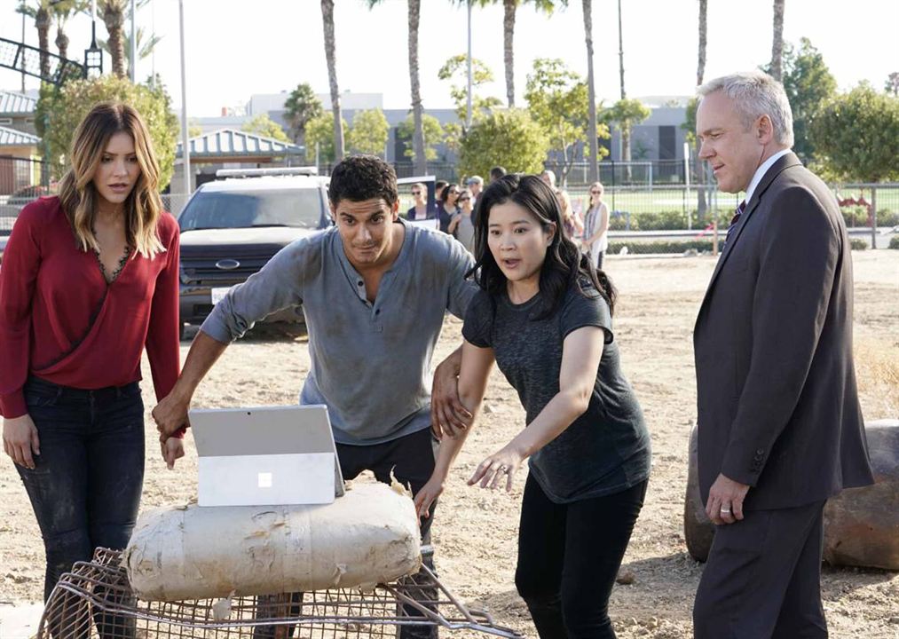 Scorpion : Bild Edward Kerr, Katharine McPhee, Elyes Gabel, Jadyn Wong