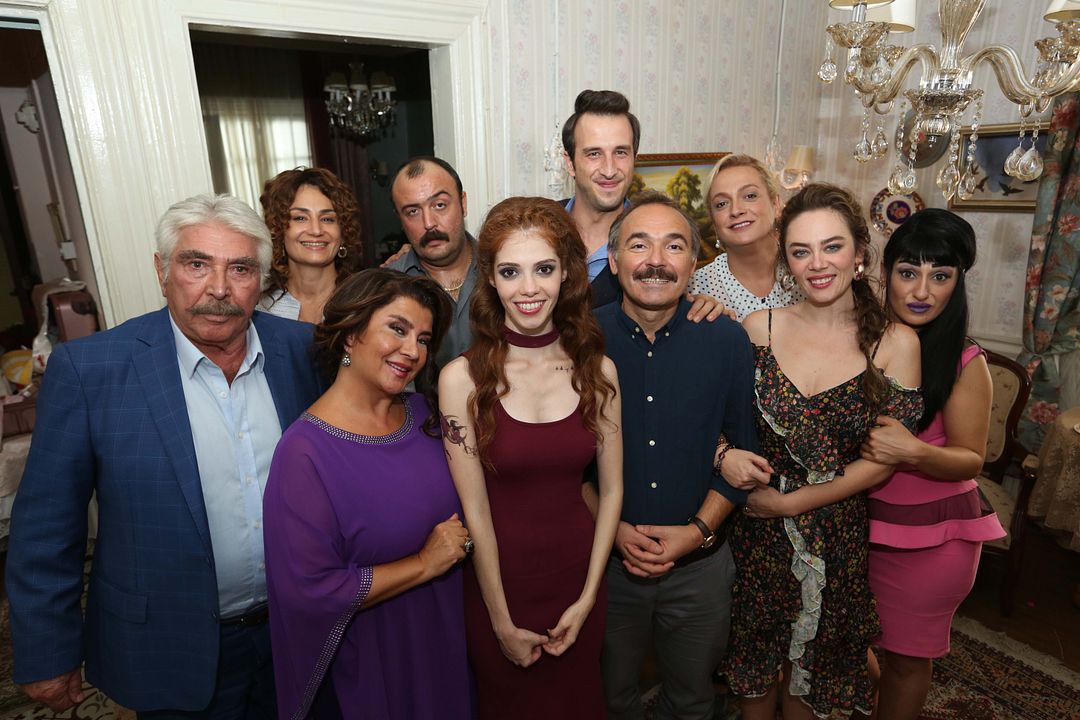 Aile Arasında : Bild