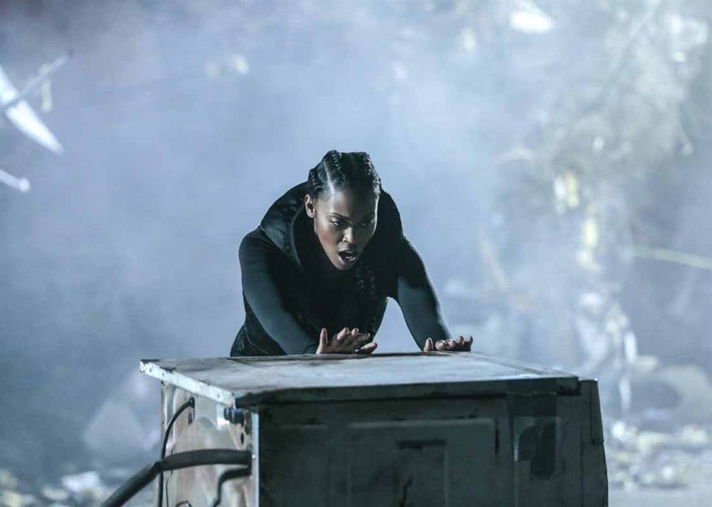 Black Lightning : Bild Nafessa Williams