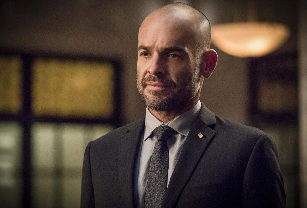 Arrow : Bild Paul Blackthorne