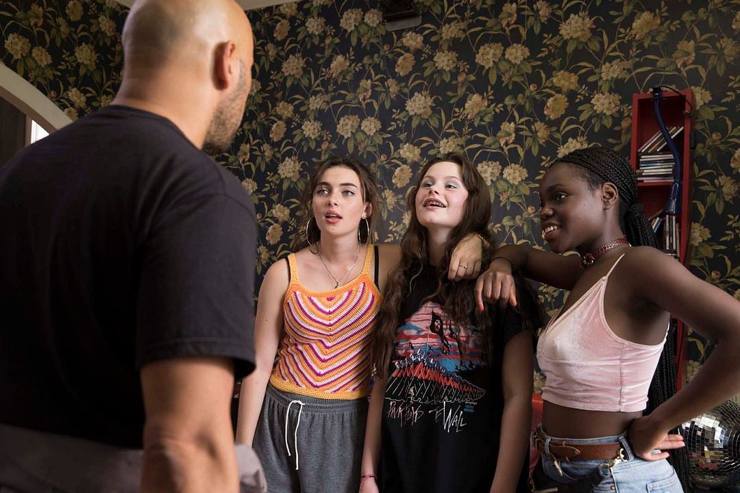 Bild Eric Judor, Déborah Lukumuena, Tracy Gotoas