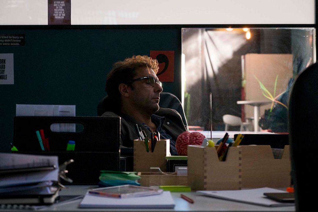 Die verborgenen Farben der Dinge : Bild Adriano Giannini