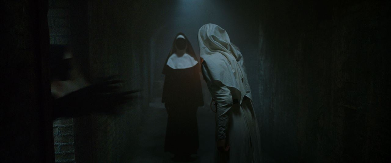 The Nun : Bild