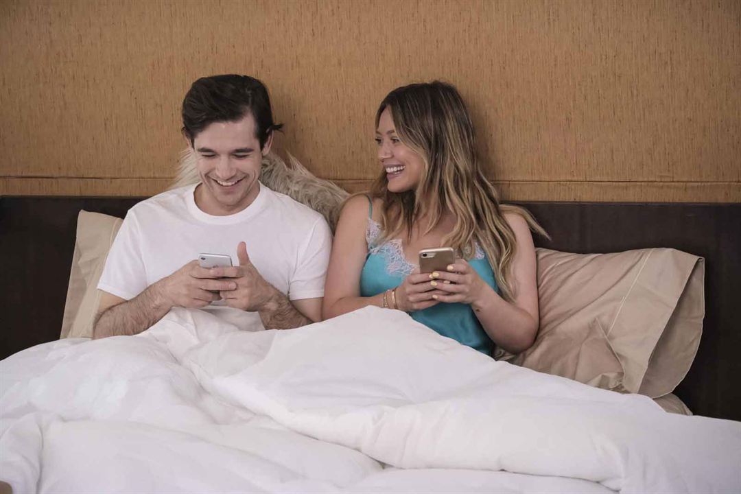 Younger : Bild Hilary Duff, Jason Ralph