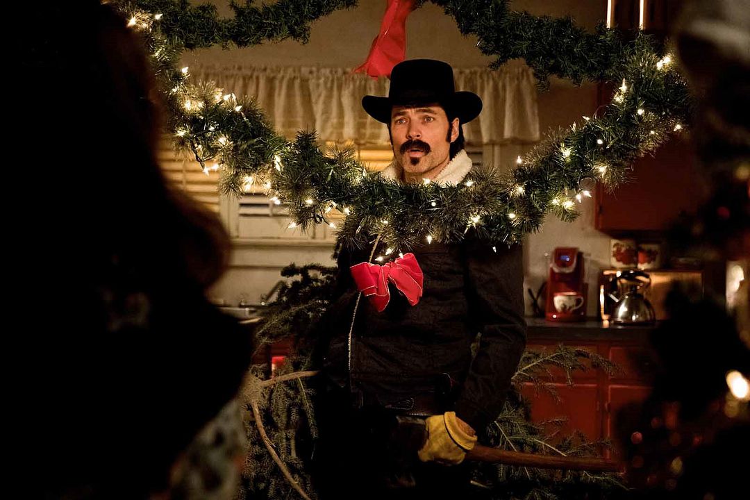 Wynonna Earp : Bild Tim Rozon