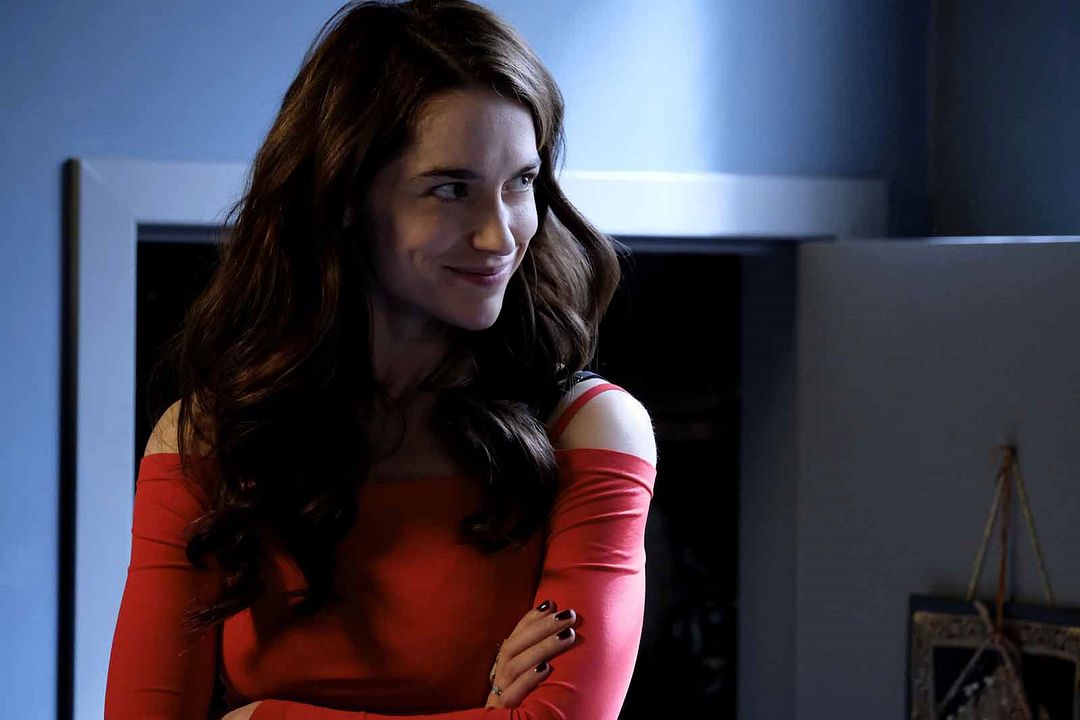 Wynonna Earp : Bild Melanie Scrofano