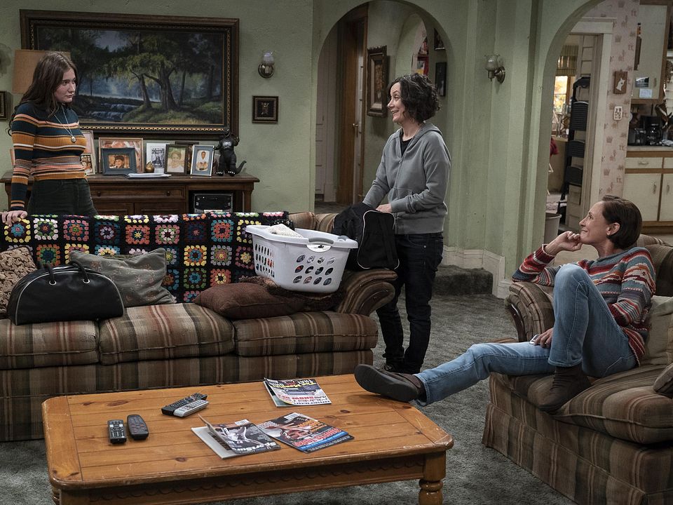 Die Conners : Bild Laurie Metcalf, Sara Gilbert, Emma Kenney