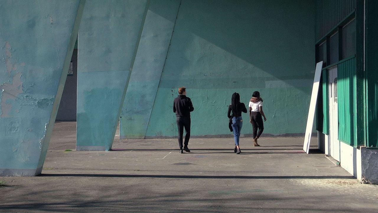 Young Solitude : Bild