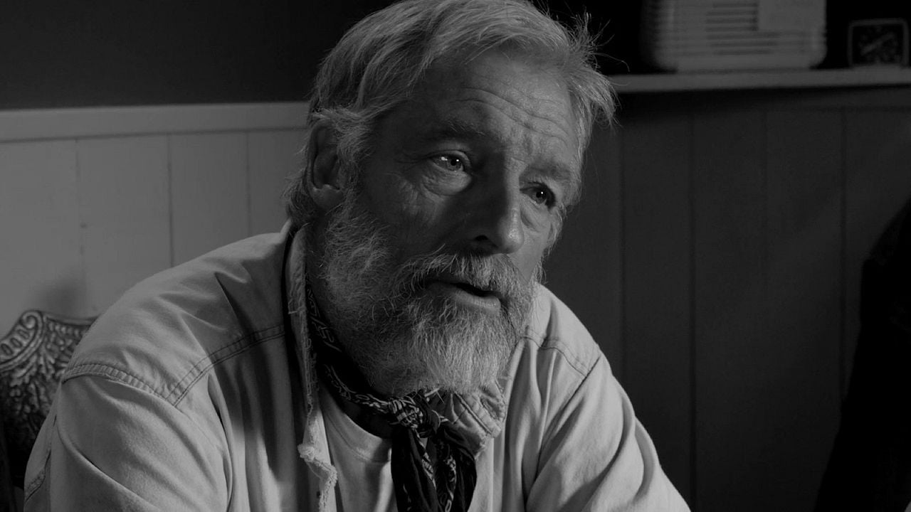 The Divide : Bild Perry King