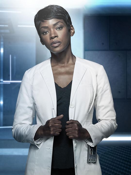 Bild Caroline Chikezie