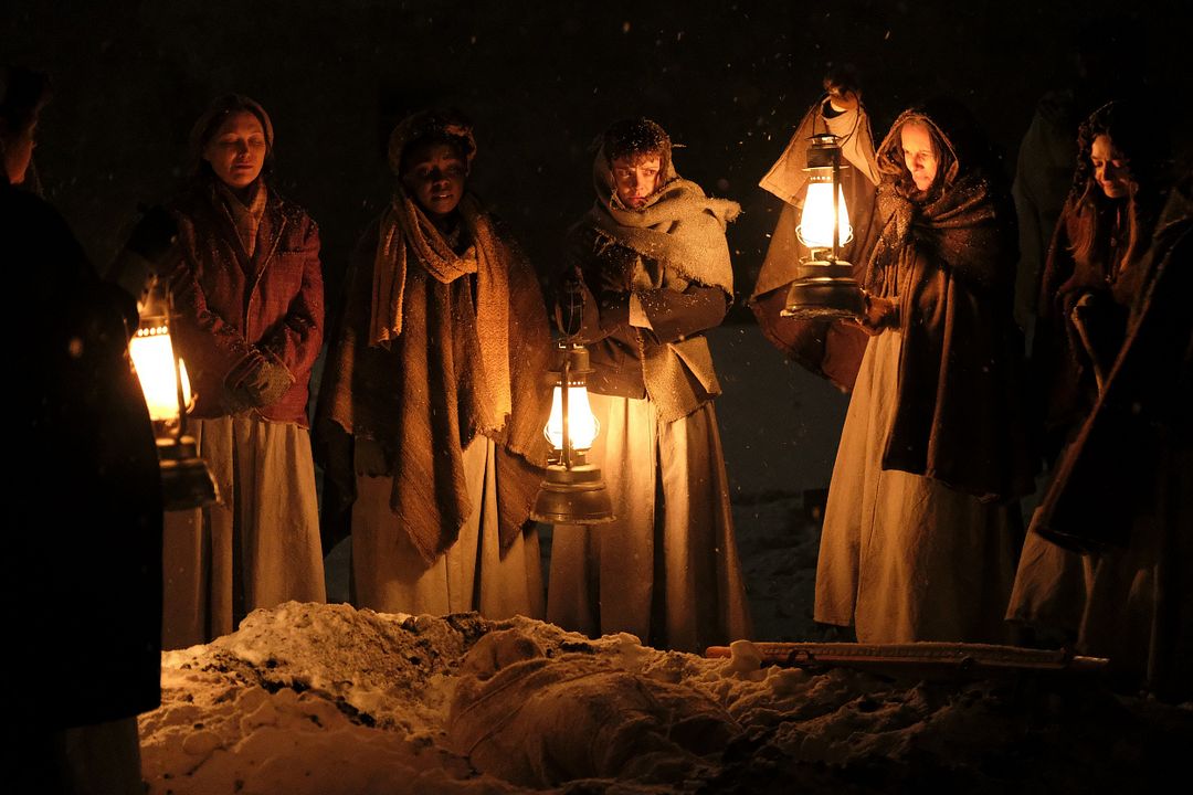 Escaping the Madhouse: The Nellie Bly Story : Bild