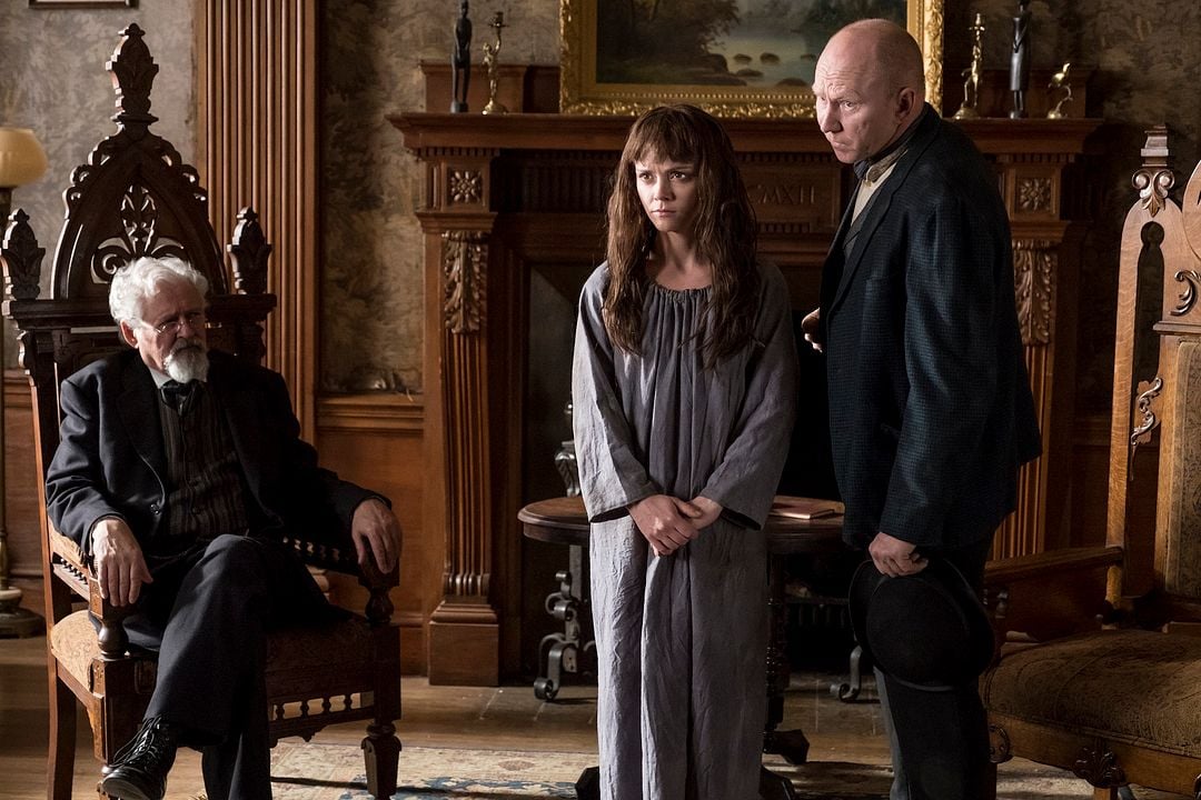 Escaping the Madhouse: The Nellie Bly Story : Bild