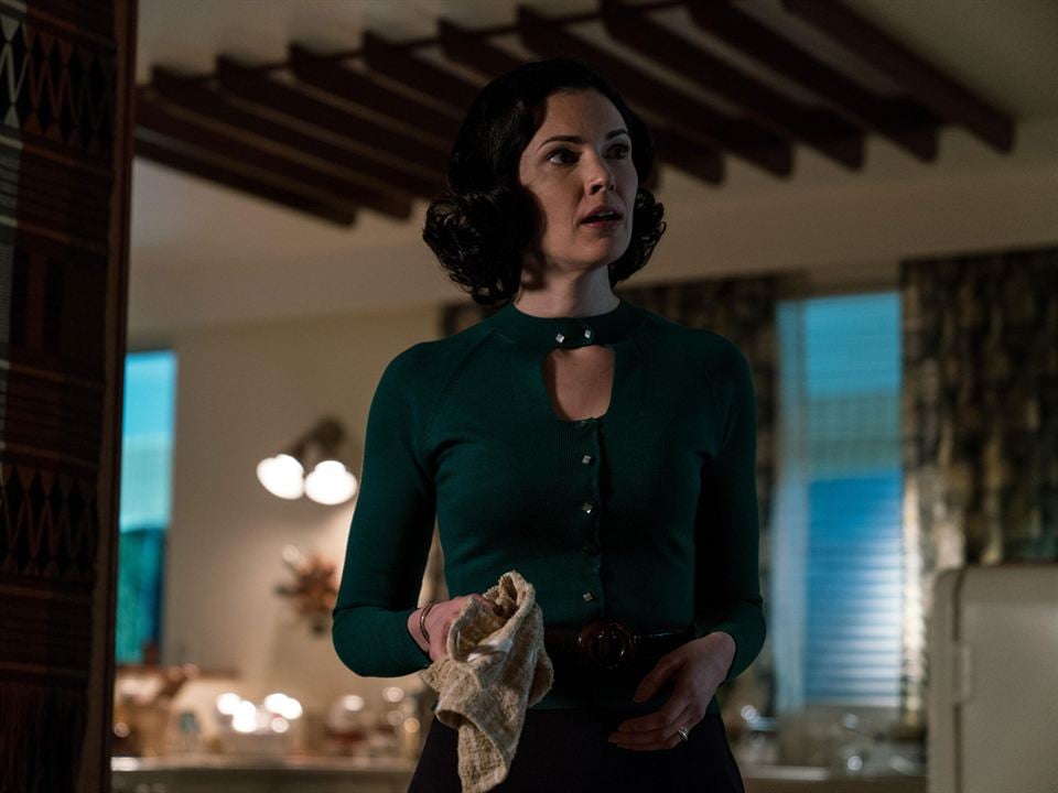 Project Blue Book : Bild Laura Mennell