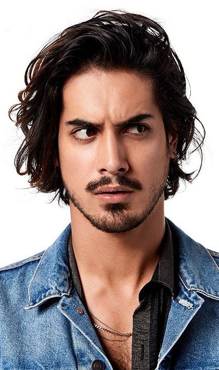 Vignette (magazine) Avan Jogia