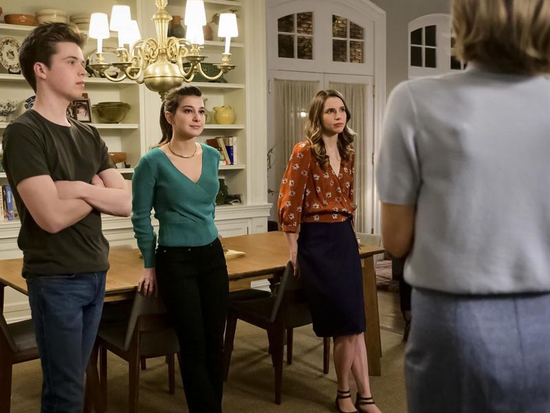 Bild Evan Roe, Kathrine Herzer, Wallis Currie-Wood