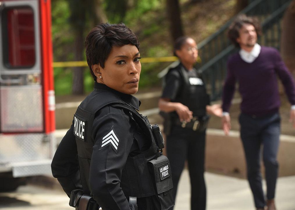 9-1-1 - Notruf L.A. : Bild Angela Bassett