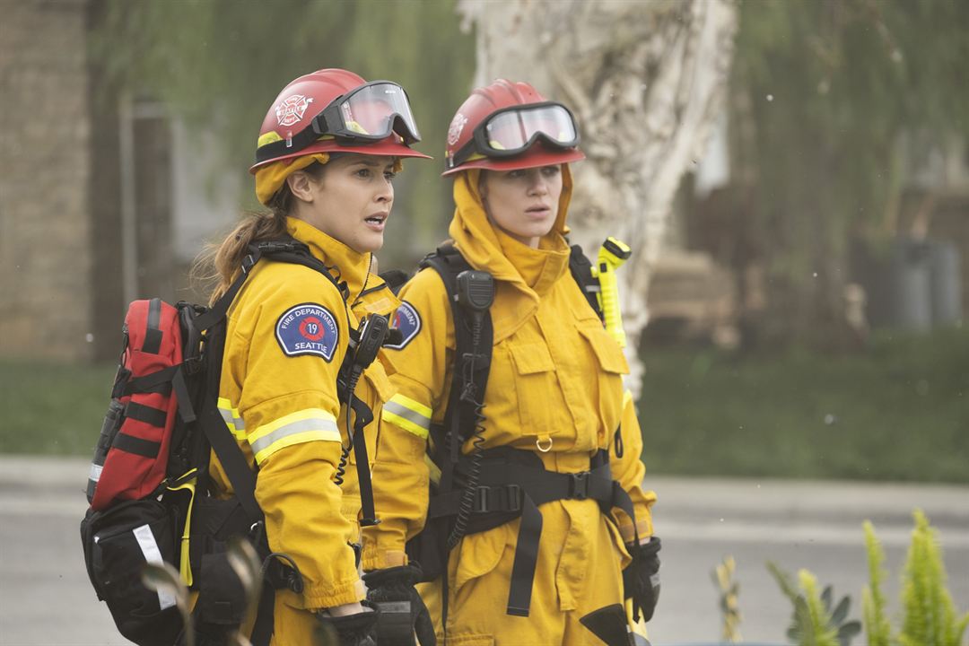 Seattle Firefighters - Die jungen Helden : Bild Jaina Lee Ortiz, Danielle Savre