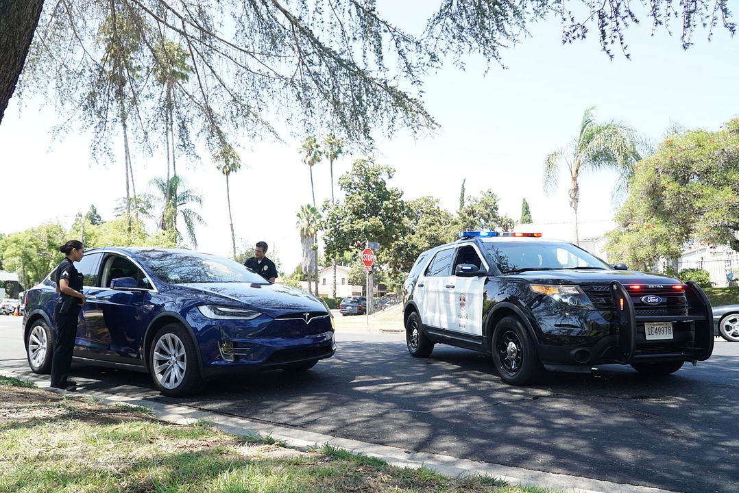 The Rookie : Bild Alyssa Diaz, Nathan Fillion