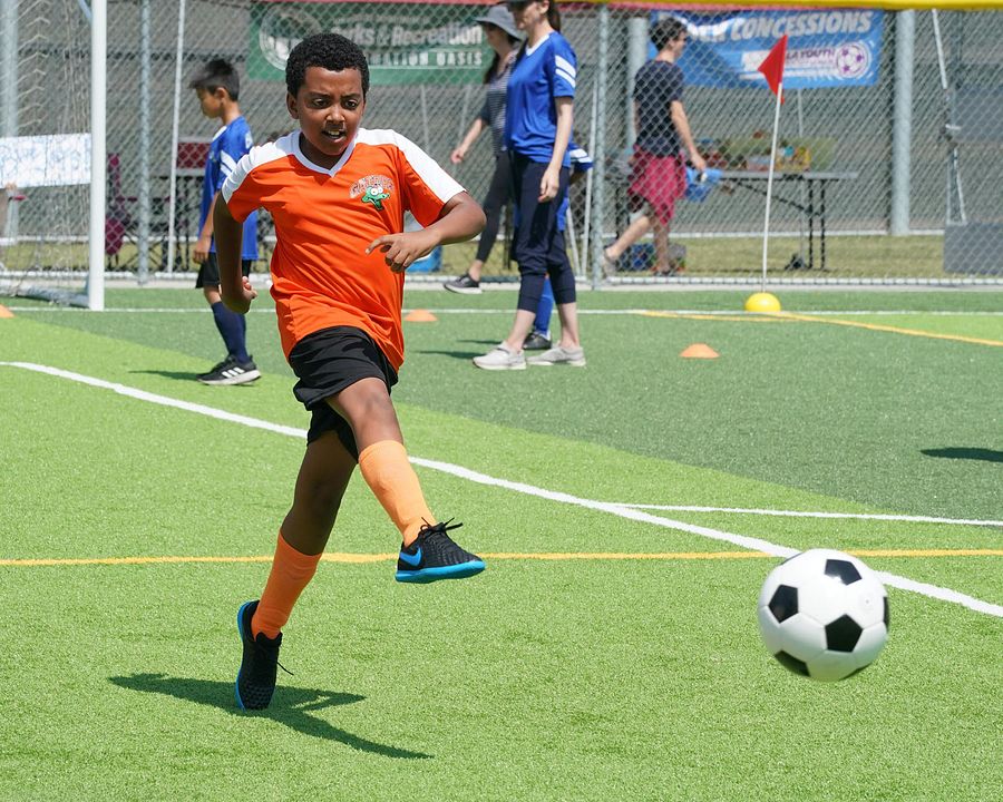 Single Parents : Bild Devin Trey Campbell