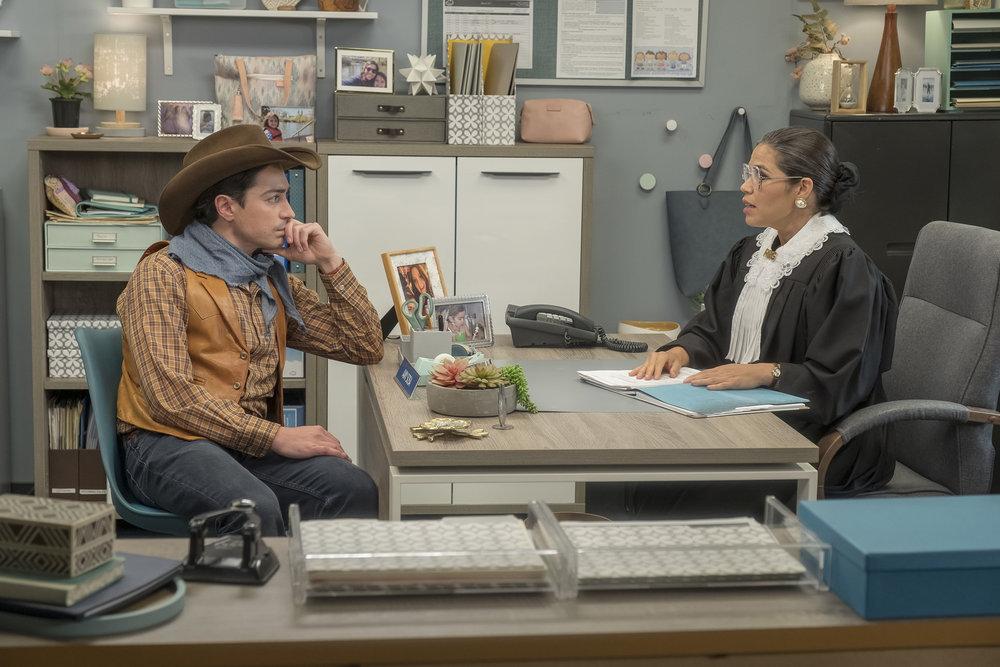 Superstore : Bild Ben Feldman, America Ferrera