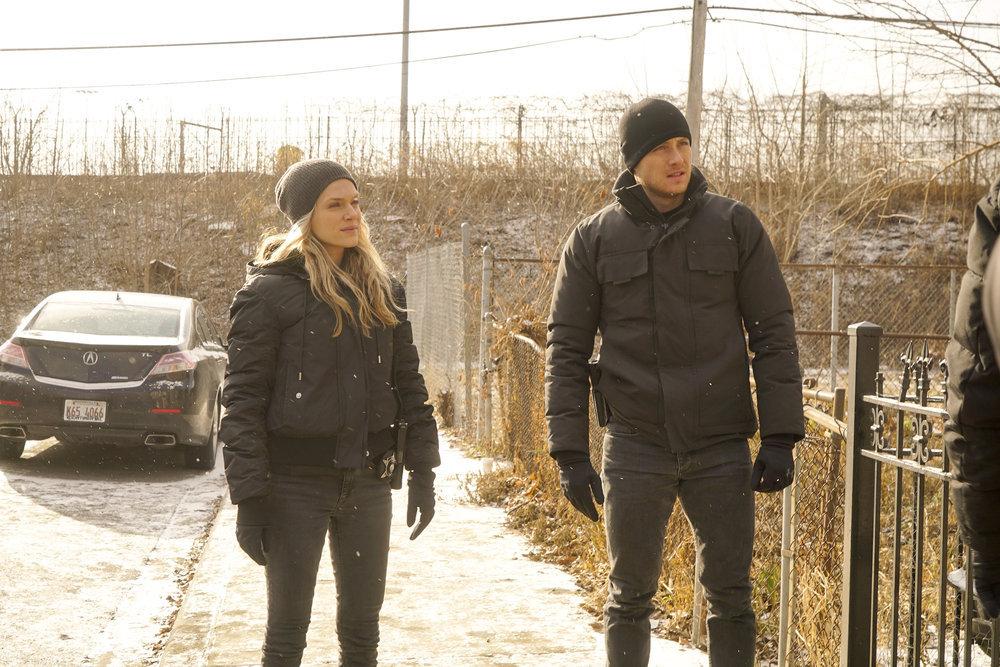 Bild Tracy Spiridakos, Jesse Lee Soffer