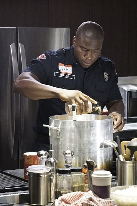 Seattle Firefighters - Die jungen Helden : Bild Grey Damon, Okieriete Onaodowan