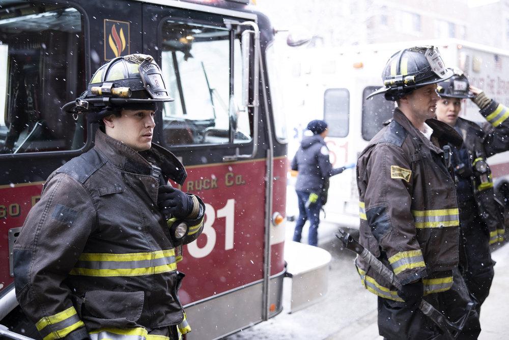 Chicago Fire : Bild Jesse Spencer, Alberto Rosende