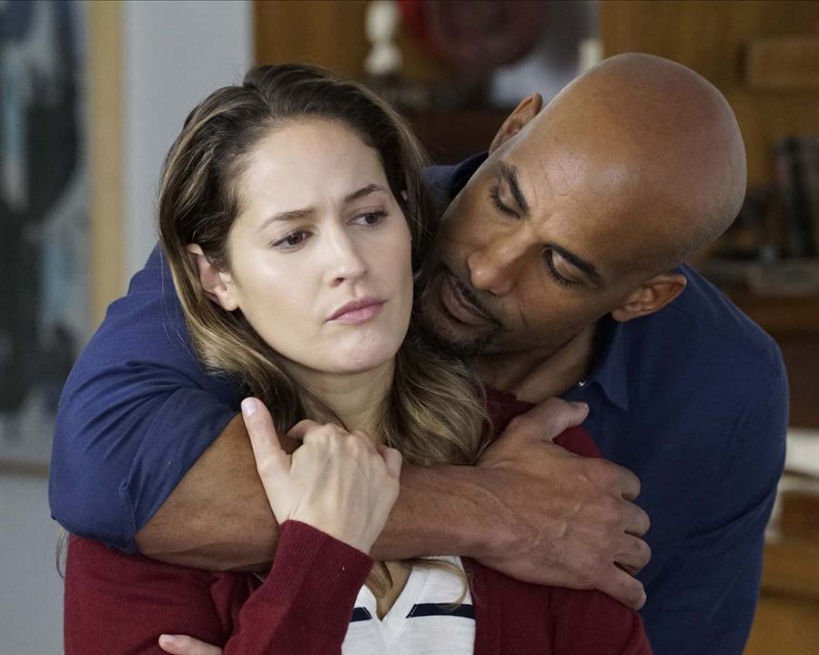 Seattle Firefighters - Die jungen Helden : Bild Jaina Lee Ortiz, Boris Kodjoe