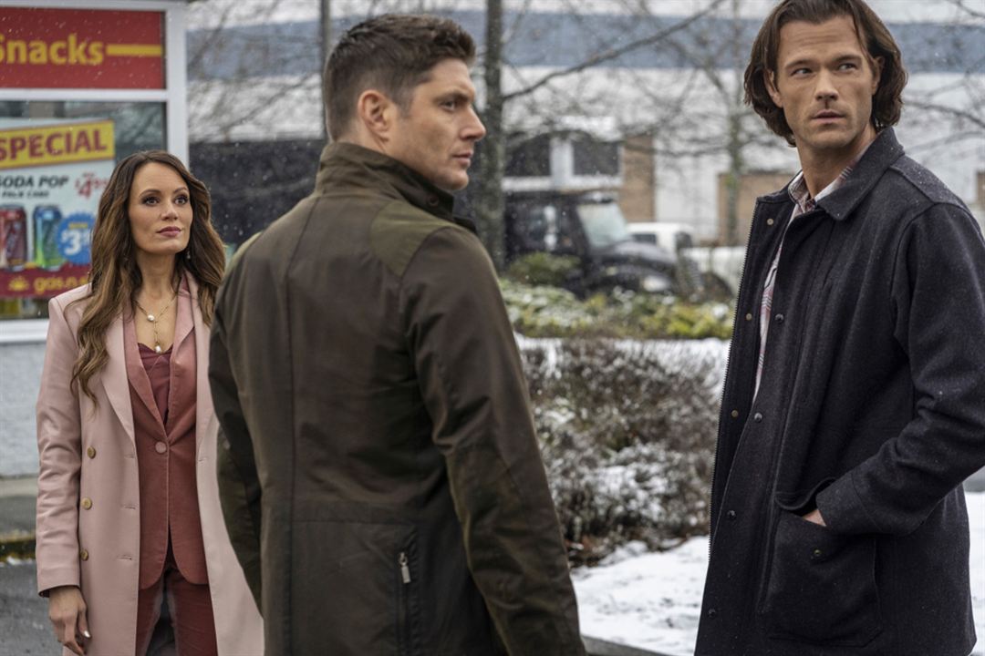 Supernatural : Bild Jensen Ackles, Emily Swallow, Jared Padalecki