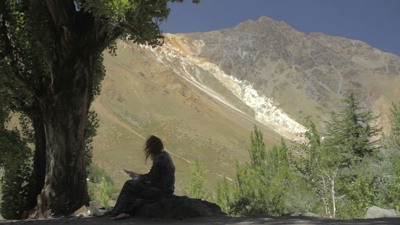 El Viaje de Ana : Bild Astrid Adverbe