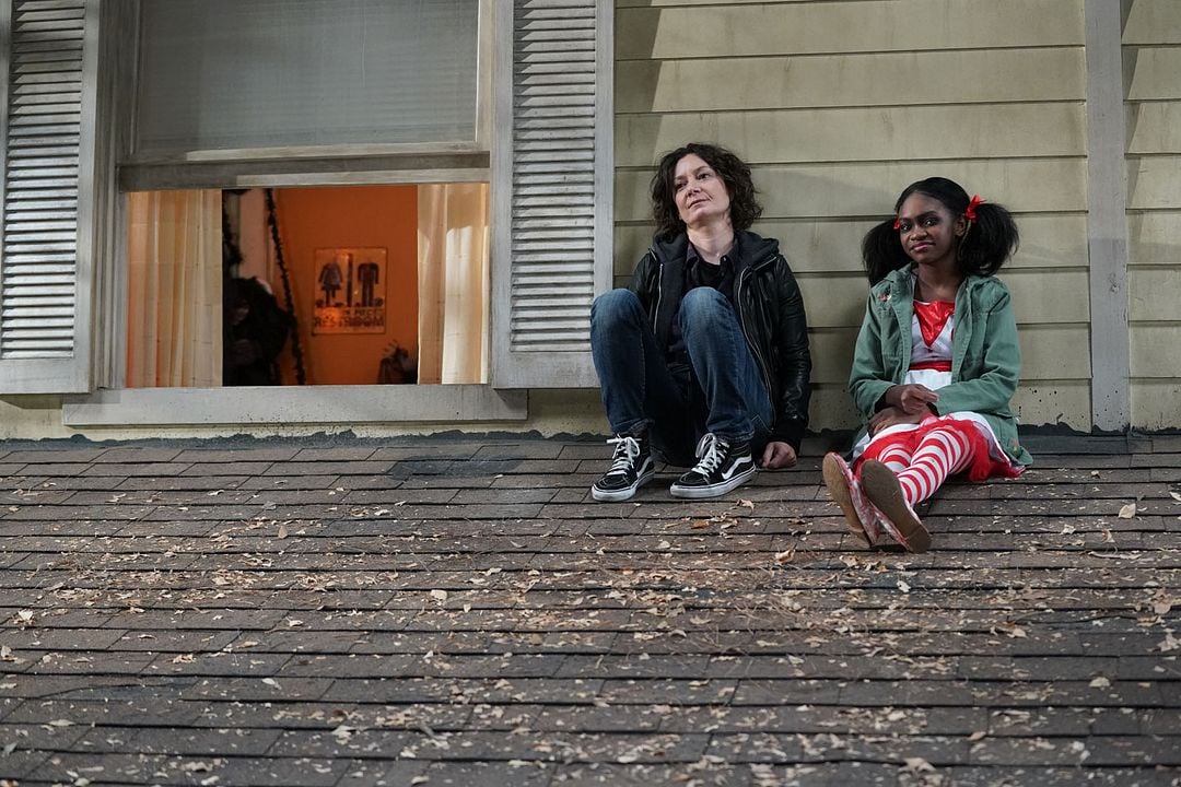 Die Conners : Bild Sara Gilbert, Jayden Rey