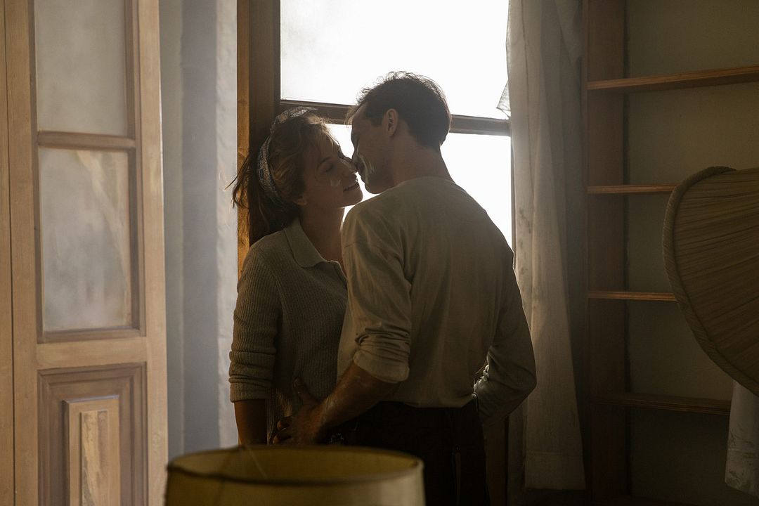 Alles, was die Zeit vergisst : Bild Oriol Pla, Irene Escolar