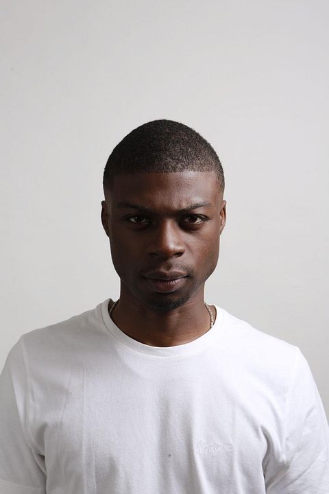 Vignette (magazine) Esdras Registe