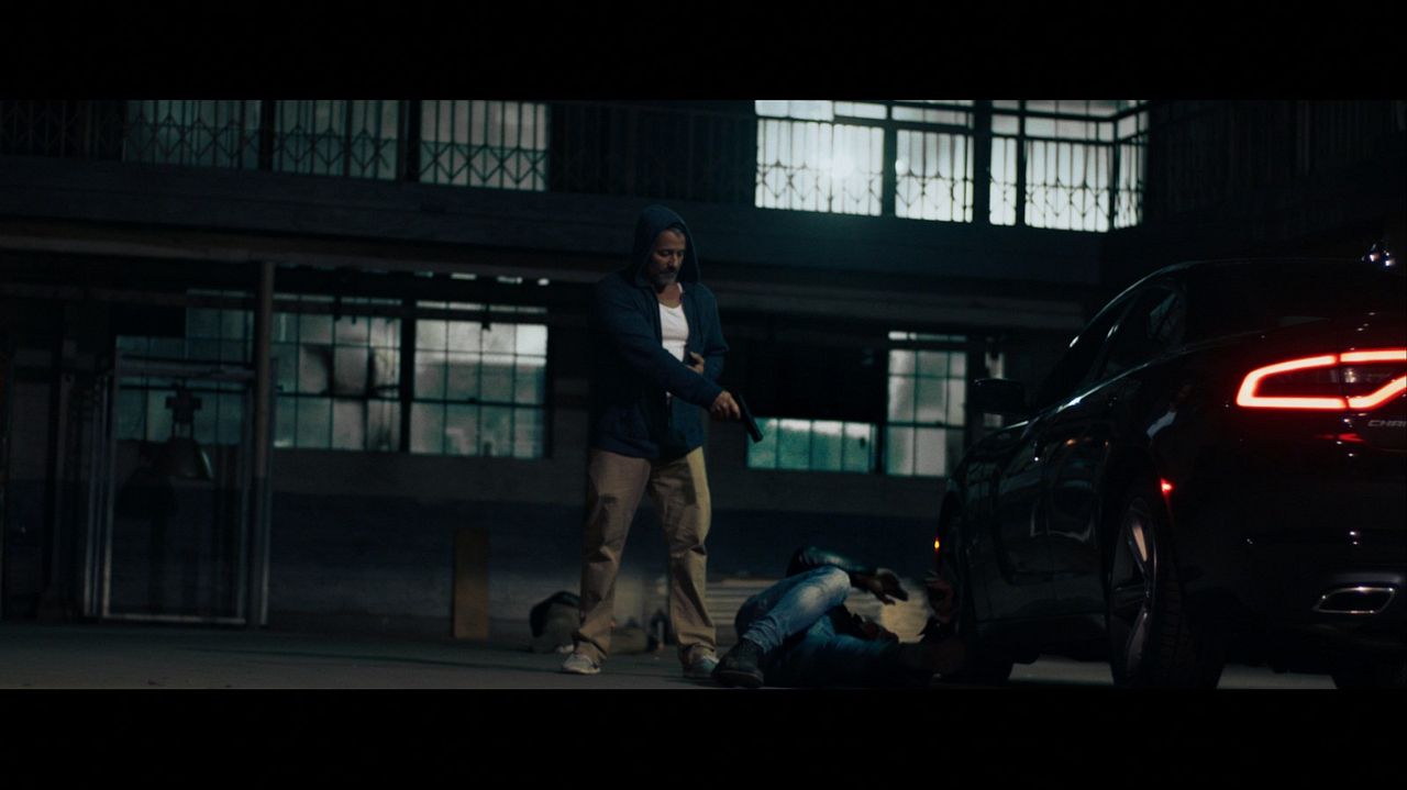 Beyond The Law : Bild